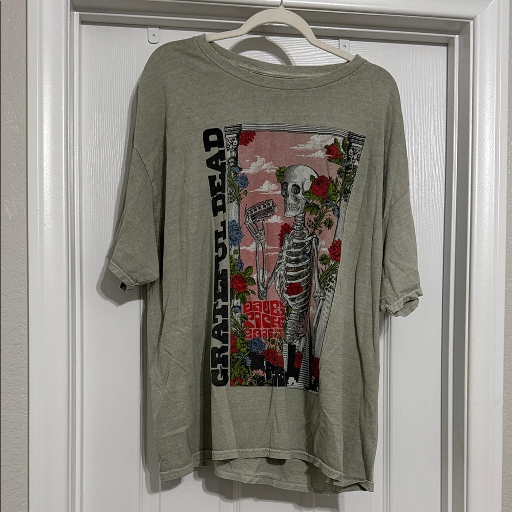 Grateful Dead Olive Graphic Tee